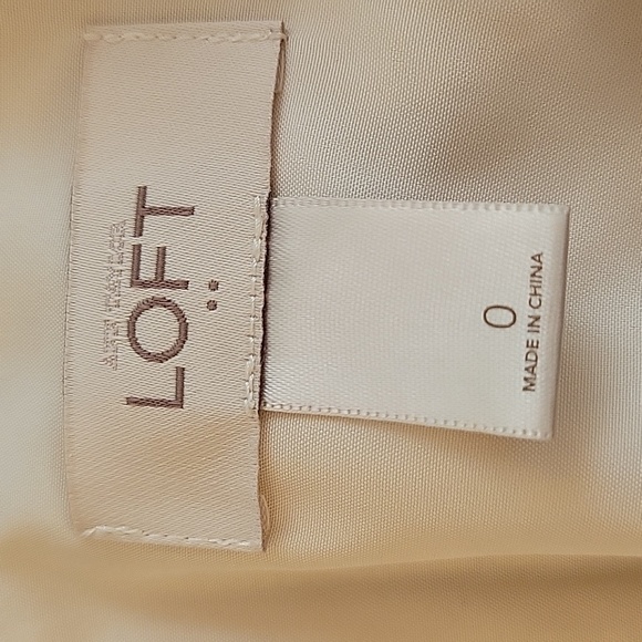 LOFT Ann Taylor size 0 mini dress scalloped fabric detail at chest and bottom - Picture 4 of 5